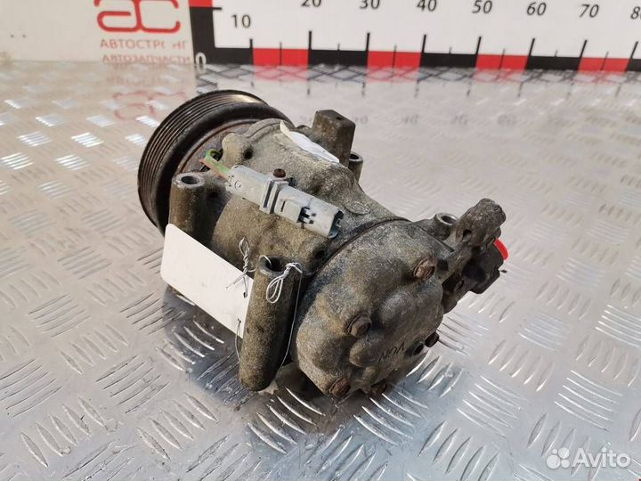 Компрессор кондиционера Nissan Note E11 2006