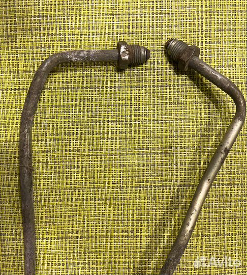 Топливная трубка с регулятором давления ваз 2110