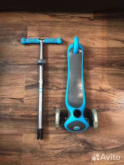 Трехколёсный самокат globber Primo Foldable Lights