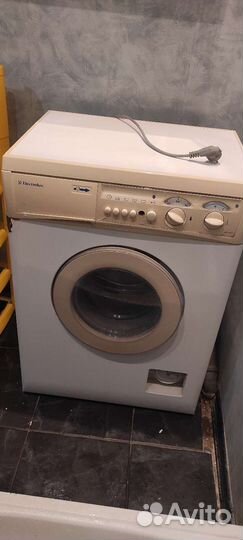 Стиральная машина Electrolux