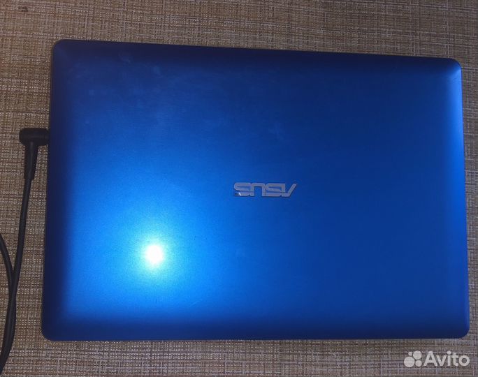 Нетбук asus