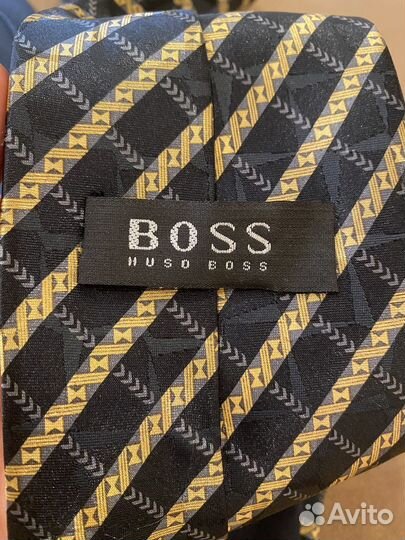 Галстуки фирменные