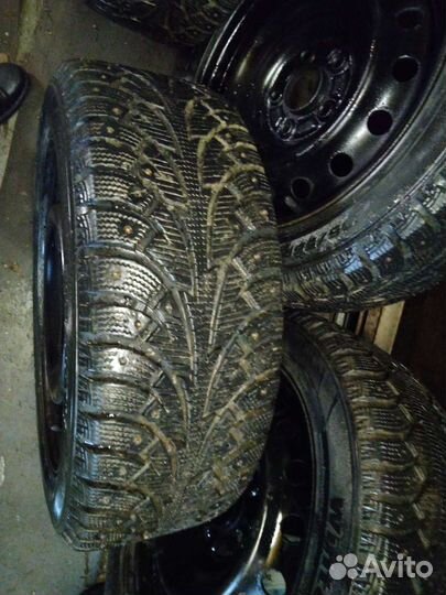 Hankook Winter I'Pike W409 205/55 R16 91T