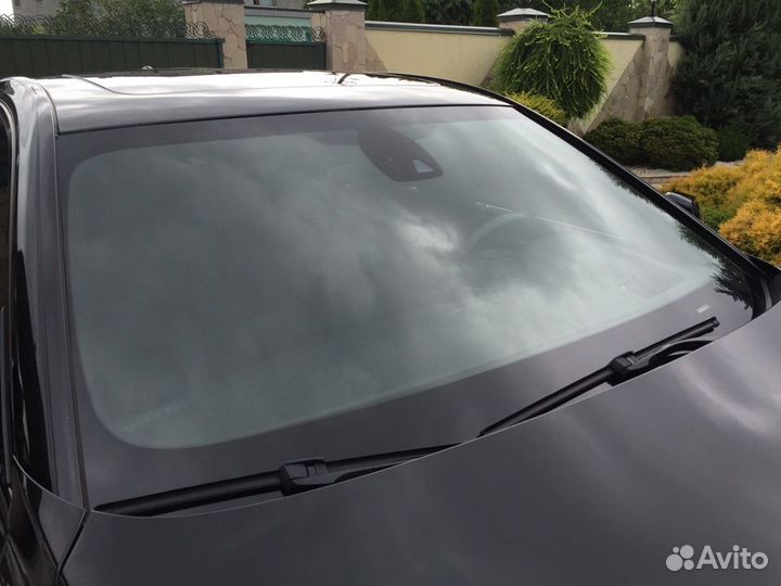 Лобовое стекло BMW 7 E65,E66 4D 2001-2008 дд круг