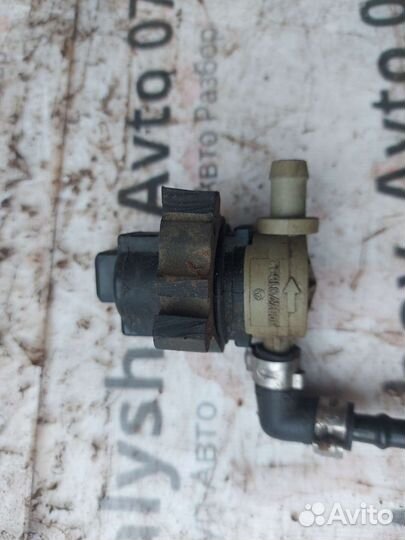 Клапан абсорбера Мерседес-Бенц C W203