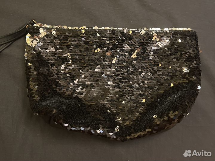 Косметичка с пайетками