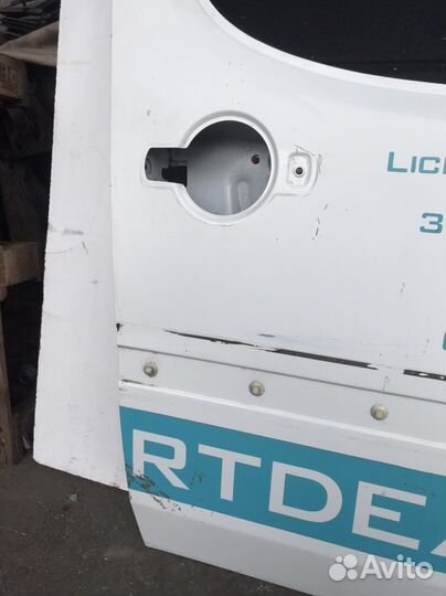 Дверь передняя правая Fiat Doblo