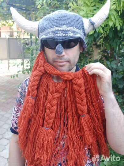 Викинг шлем с бородой - шапка