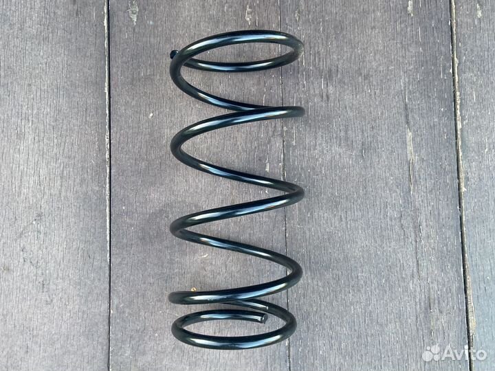 Пружина передняя subaru forester SG 05-08