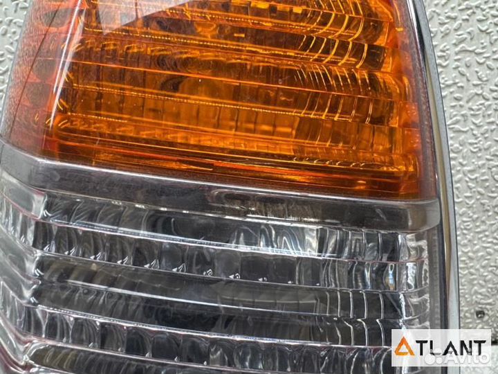 Стоп-сигнал задний левый daihatsu mira gino