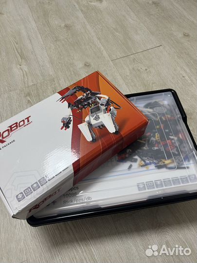 Lego mindstorms education EV3 (реплика)