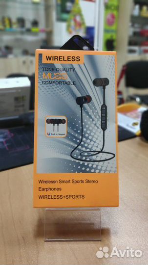 Беспроводные наушники новые