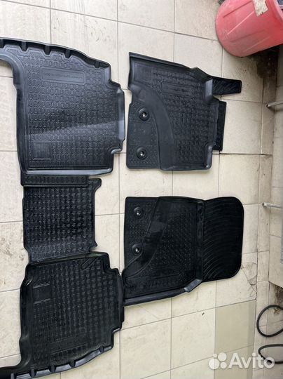 Коврики в салон toyota land cruiser 200 2018 года