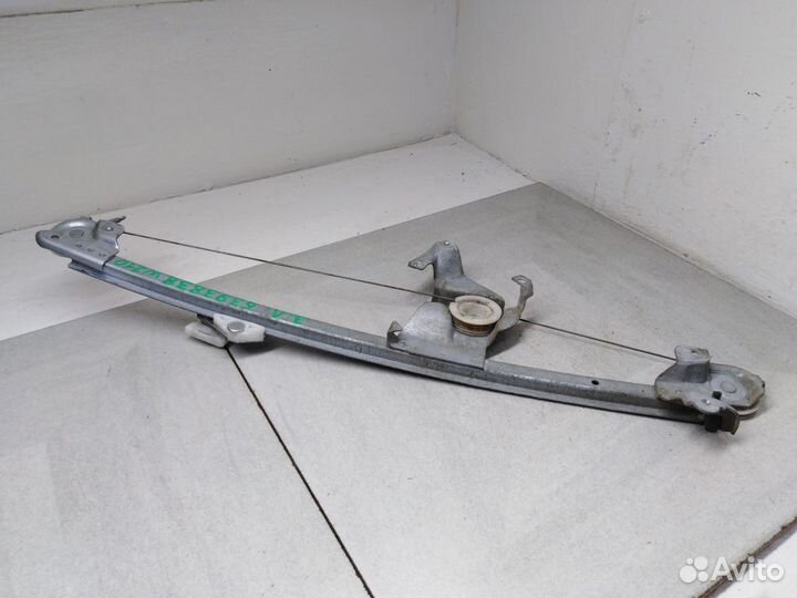 Стеклоподъемник электрический задний левый