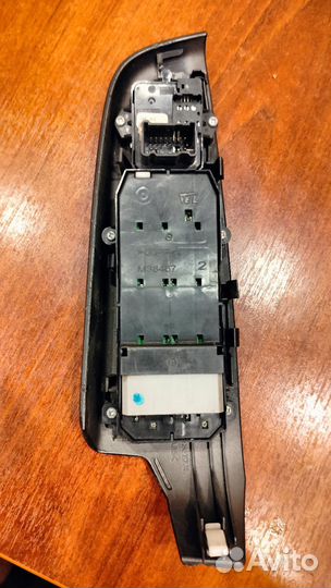 Блок управления стеклоподъемниками Honda Civic