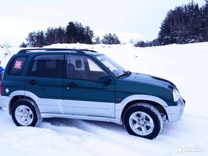Suzuki Grand Vitara 2.0 МТ, 1999, 180 000 км