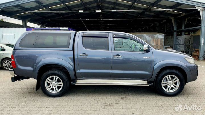 Toyota Hilux 3.0 AT, 2011, 145 000 км