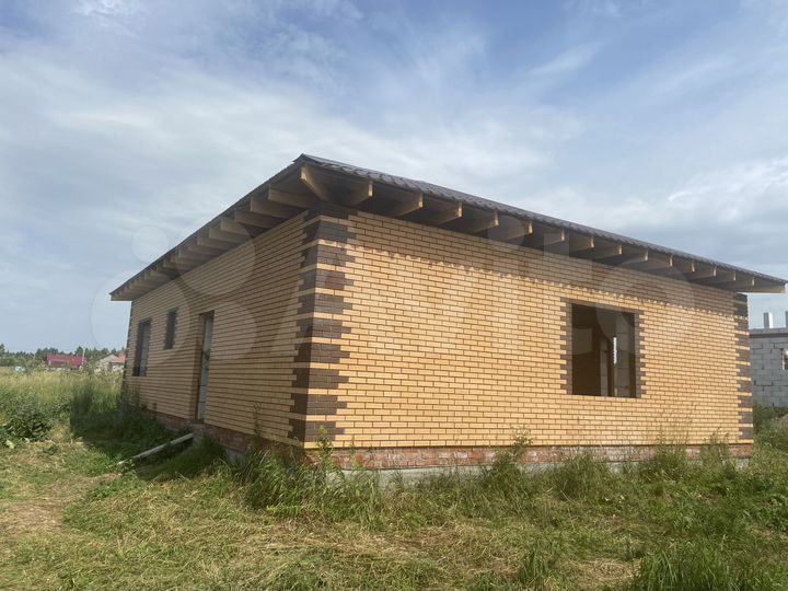 Дом 100 м² на участке 8 сот.