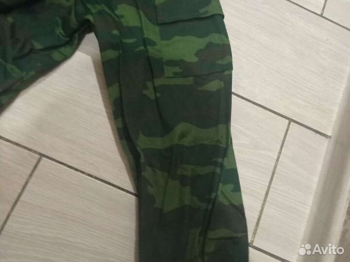 Военная форма на молнии для офицеров