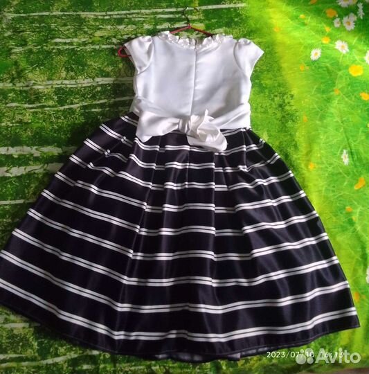 Платье для девочки на выпускной,6-8 лет