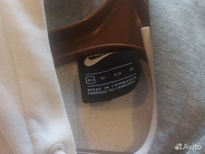 Nike Толстовка мужская с капюшоном XS