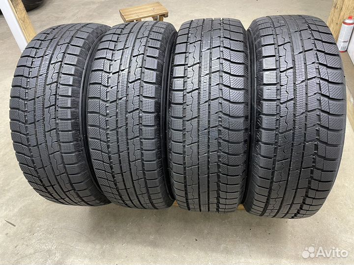 Toyo Winter Tranpath TX 215/65 R16 98Q