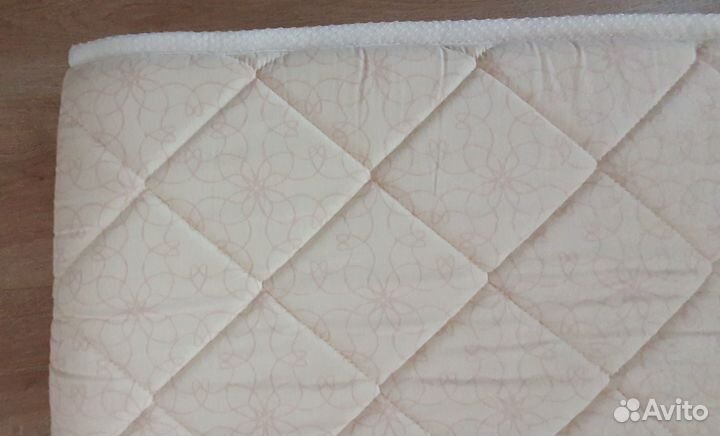 Матрас для дивана и кровати