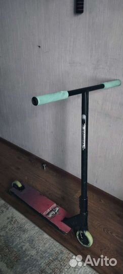 Самокат трюковой
