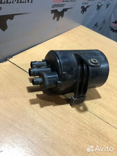 Абсорбер (фильтр угольный) BMW 3 серия