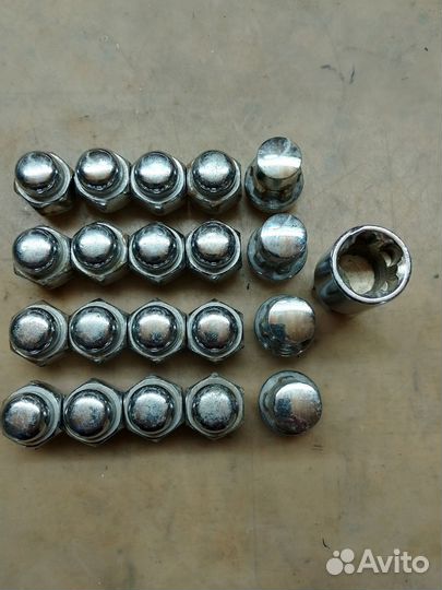 Гайки для дисков колёс 12х1,5мм