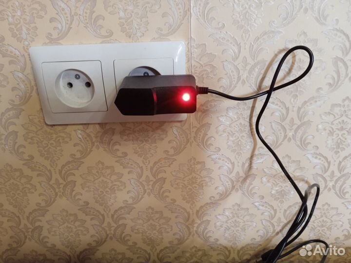 Универсальный адаптер питания для светодиодных лен