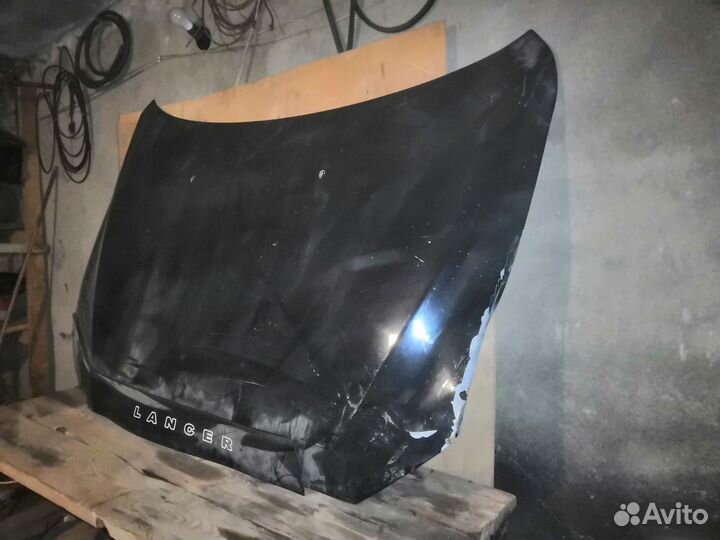 Капот Mitsubishi lancer 10