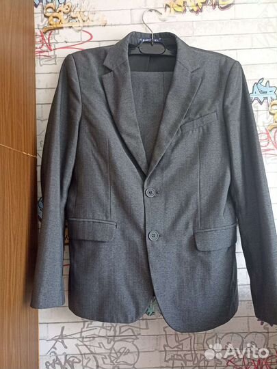 Школьный костюм р.152