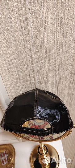 Кожаная кепка Gucci