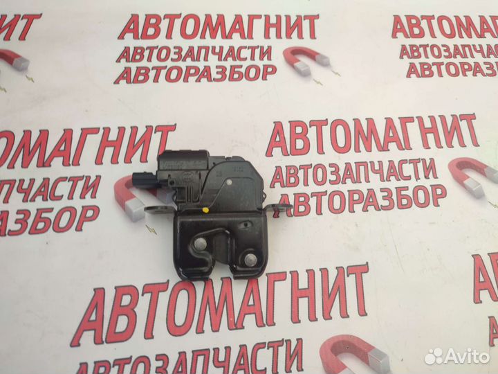 Замок крышки багажника Рено Каптюр Аркана