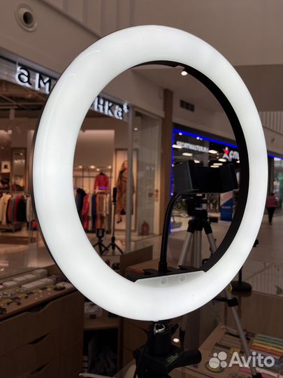 Кольцевая лампа 32см