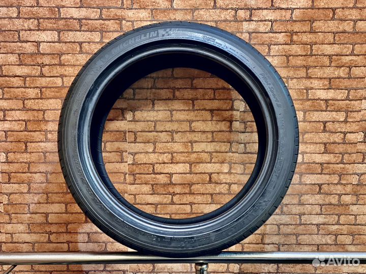 Michelin Pilot Sport 3 285/35 R20 104Y