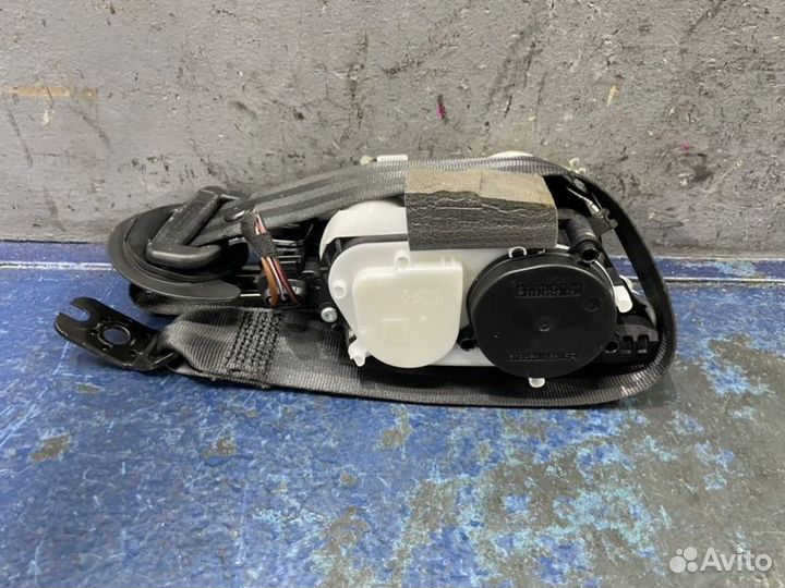 Ремень передний правый Volkswagen Golf 7