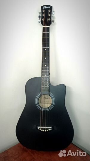 Акустическая гитара (новая)