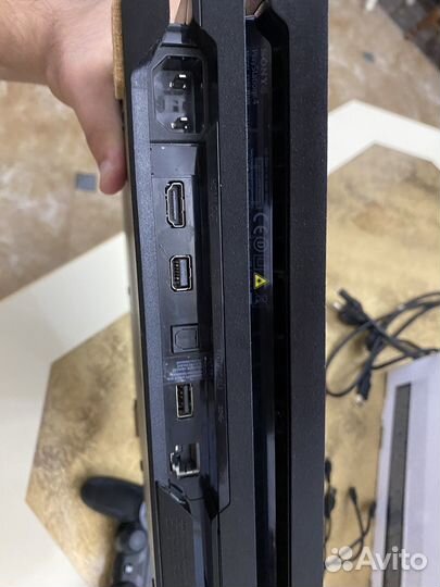 Sony PS4 pro 1tb