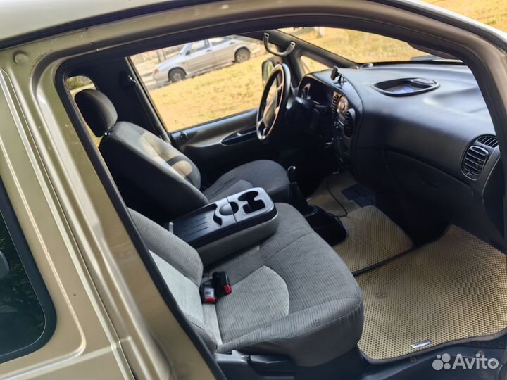 Пассажирские перевозки, такси минивен