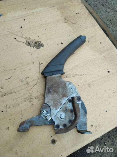 Ручник Kia spectra