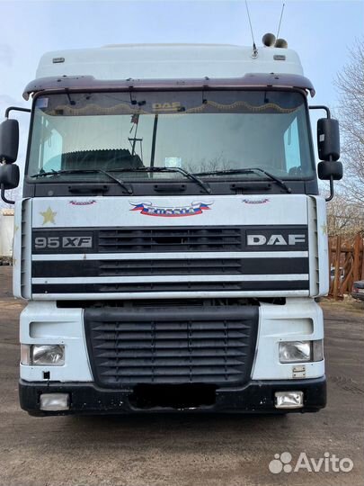 DAF 95XF430 с полуприцепом, 1999