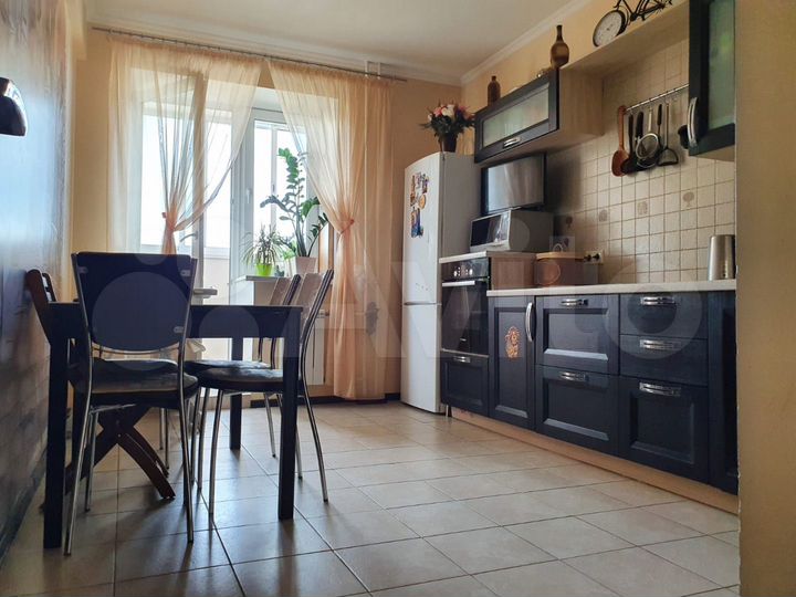 1-к. квартира, 51,5 м², 8/16 эт.