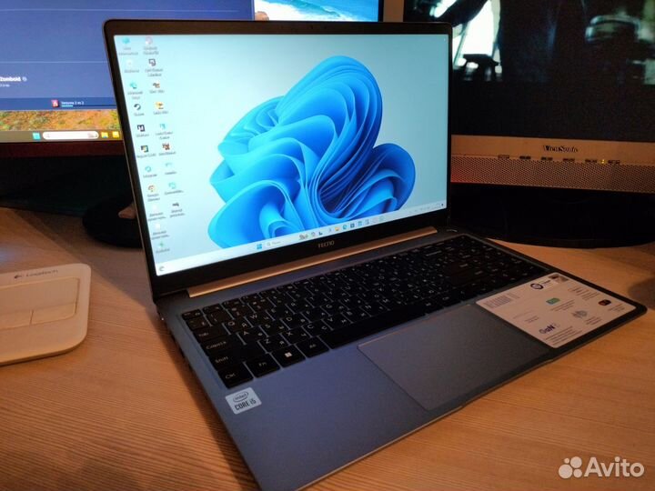 Ноутбук tecno megabook t1