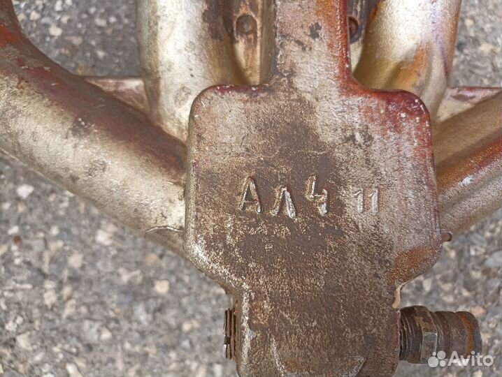 Впускной коллектор