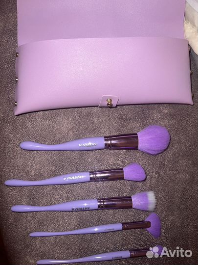 Кисти для макияжа