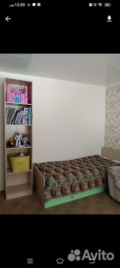 Шкаф, кровать, стол, тумбочка, шкаф открытый