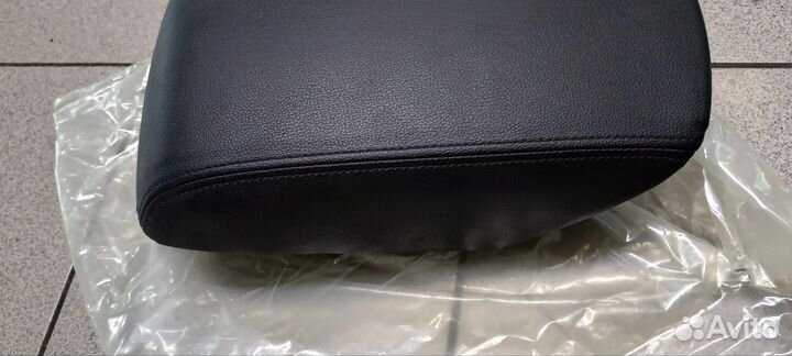 Крышка подлокотника форд Эксплорер 5