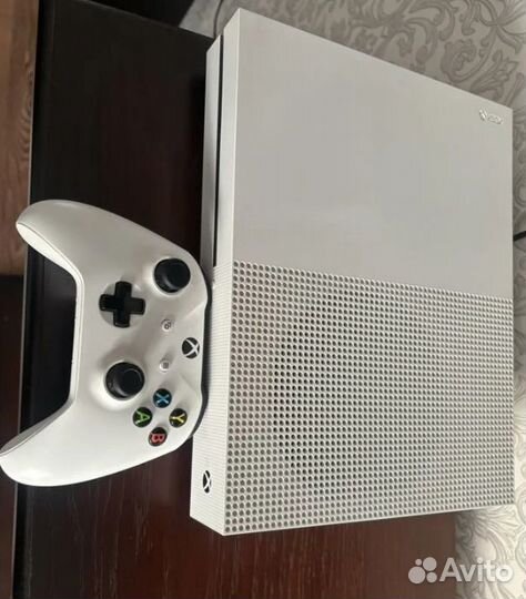 Прокат xbox one s приставки